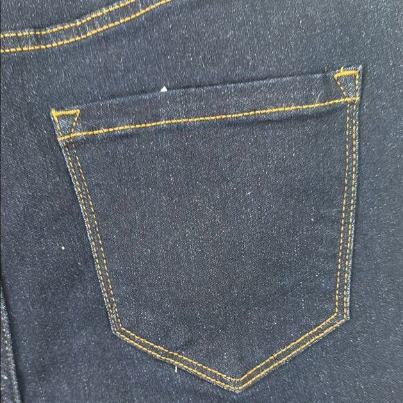 Fashion Nova Blue Jean Shorts High-Waisted Cuffed - Picture 4 of 11